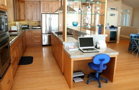 Sea Glass! AMAZING VIEWS!!!! On the Bluff! Walk to Beach! Hot Tub!! BBQ! Fast WiFi! A Dillon Beach Jewel!!! - Foto 16