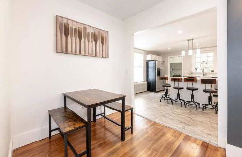 2-Unit House, big Lake Winnisquam views - Sleeps 13 - Foto 35