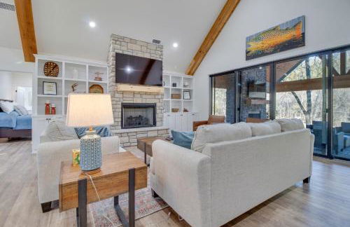 Waterfront Flippin Retreat with White River Access! - Foto 4