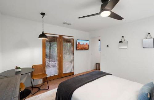 Red Rock Retreat with Hot Tub & New Pool Coming late March - Foto 40