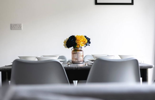 Skyvillion Vineyard Court, Enfield, 2 Bed, With Garden - Photo 14