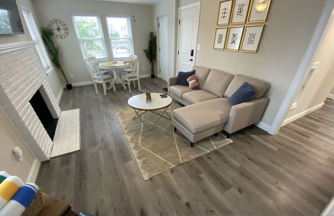 Sawgrass Lane Unit 2 Walk to the Beach - Foto 4