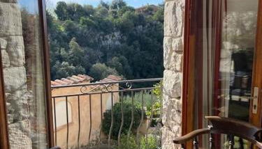 Bright apartment close to the village - Foto 3