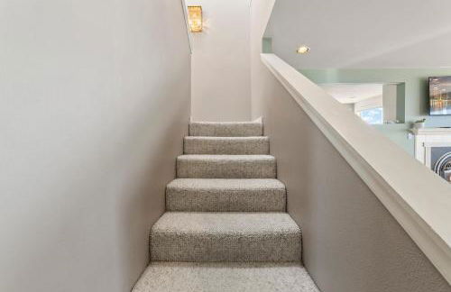 SANDY POINT 6 BEDS 3 BATHS BEACH HOUSE WITH AMAZING VIEWS - Foto 14