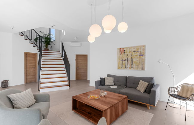 Marko Aurelia - Foto 29