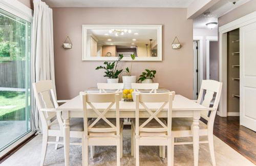 7 Mi to Vancouver Waterfront Sleek Home with Yard! - Foto 6