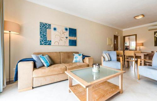 2 Bedroom Top Floor Apartment, Oasis Parque, near Alvor AT01 - Foto 2