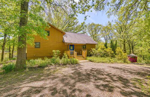 Historic Clark Cabin with Deck and Fishing Pond Access - Foto 36