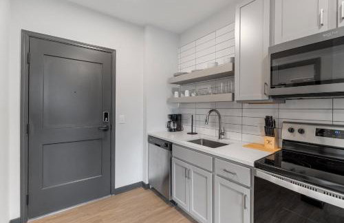 CozySuites Mass with parking lounge & roof deck #31 - Foto 9