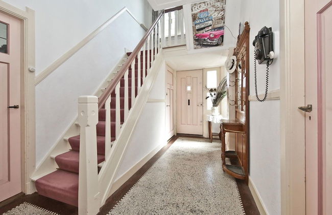 Characteristic Country House With Wellness - Foto 2