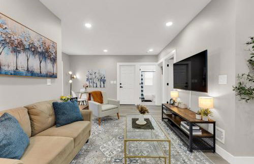 Family-owned 3BR in Larchmere Near Hospitals with Parking - Foto 3