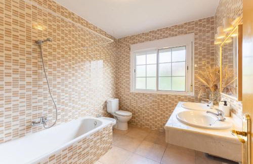 El Castillo - Foto 13