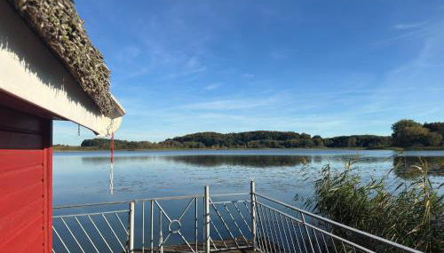 Bootshaus Direkt am See mit Eigenem Steg an der Ostsee - Foto 2