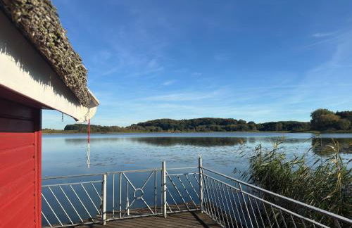 Bootshaus Direkt am See mit Eigenem Steg an der Ostsee - Foto 2