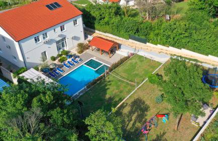 Villa Elena - Makarska by Villas Guide - Foto 6