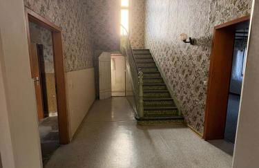 Renovated until May - dream house with garden and billiards - Foto 12