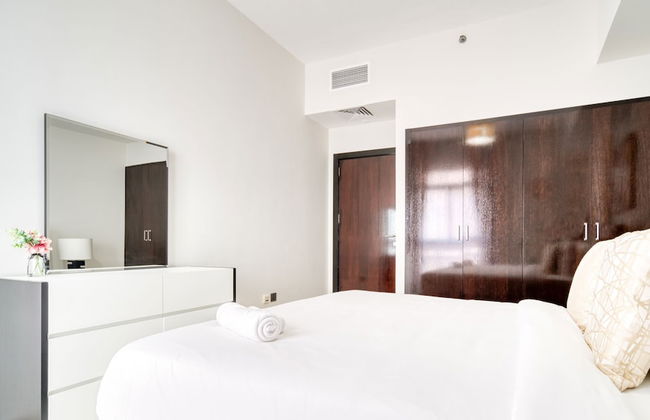 KOHH - 1BR in Oasis Residence 3 - Photo 2