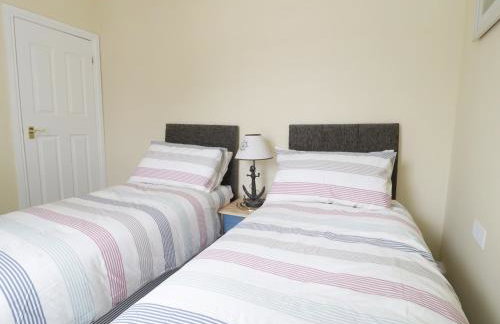 No 9, Watchet - Photo 18