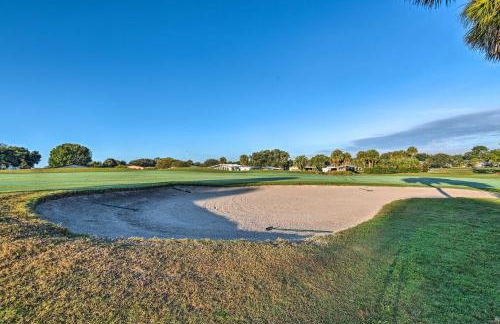 Lovely Lady Lake Home with Resort Amenities and Lanai! - Foto 22