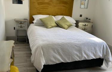 Beautiful Lodge in Newmarket with parking - Foto 18