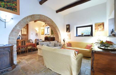 Nice Home In Calvi Dell'umbria With Private Swimming Pool, Can Be Inside Or Outside - Foto 13