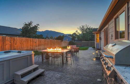 Mountainside View Firepit & Hot Tub - Foto 52