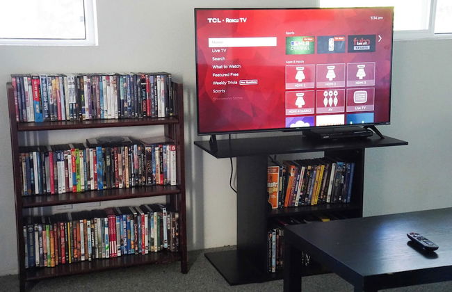 Incredible Water Views, Deck Relaxing Retreat Greenbank Getaway by Avantstay - Foto 7