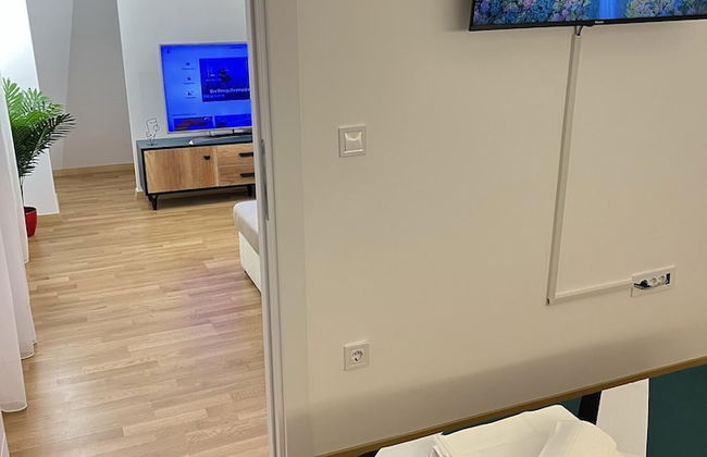 Corner Penthouse Apartment in the Centar of Skopje - Photo 6