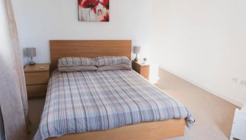 Lovely 2-Bed Flat Glasgow Harbour FREE parking - Pass the Keys - Foto 3, Other