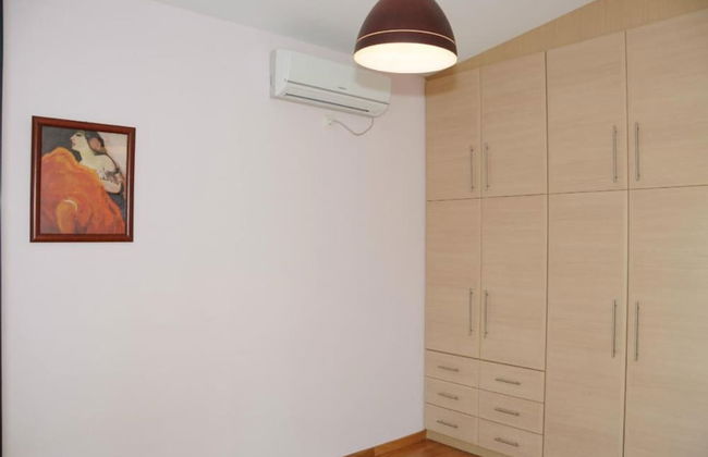 Luxurious 6 Bedroom Villa In a Great Location - Foto 19