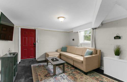 10 Min to Downtown-Modern in Magic City-Both Units - Foto 8