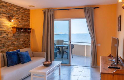 Alojamiento con vistas al mar en el Médano - Foto 13