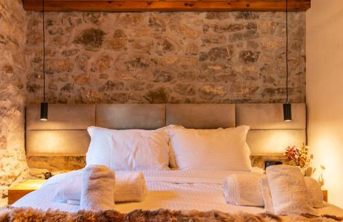 Chalet 1932 Boutique Mountain Chalet με Ιδιωτικό Hot Tub & Τζάκι - Photo 28