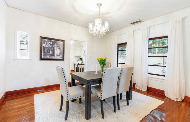 Las Olas Oasis by Avantstay Minutes to the Beach + Hot Tub - Foto 6