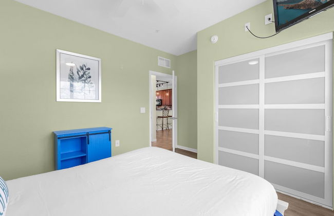 Condo With Private Patio - Near Animal Kingdom - Photo 22