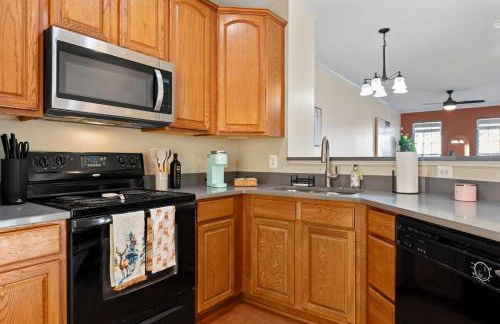 Metro & Andrews AFB Nearby Perfect Townhome! - Foto 32