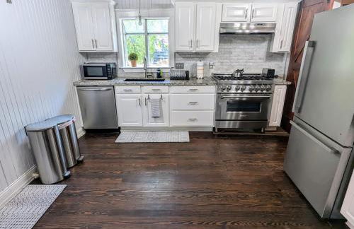 Woodhaven Cottage Downtown McKinney - Foto 4