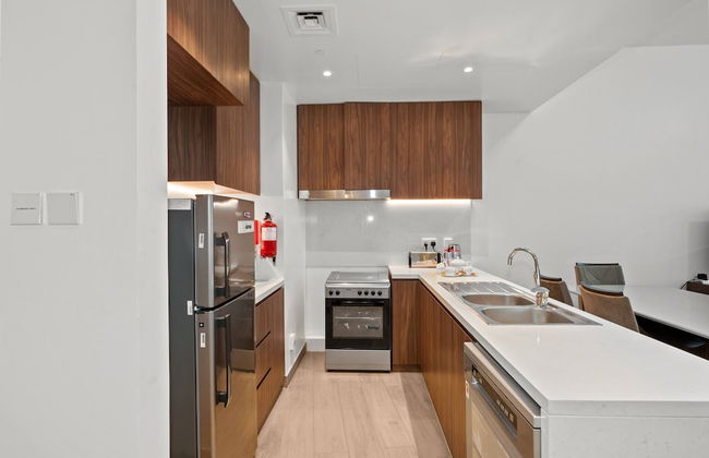 La Mer La Cote Bldg 2bdrms and Pool - Photo 18