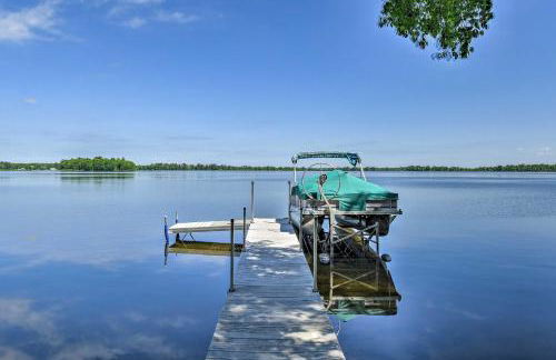 White Lake Home with Patio, Fire Pit, Boat Dock! - Foto 27