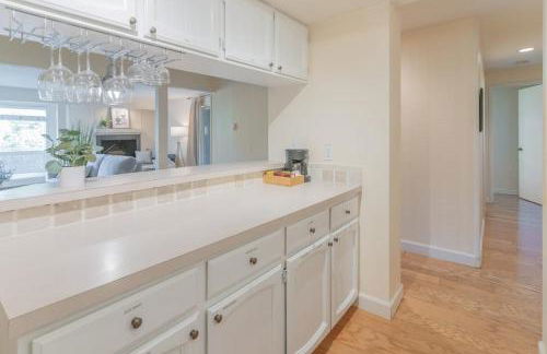 Spacious 2B2B Condo near downtown & Microsoft - Foto 9