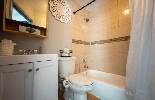 SuperValue Suite #1 @ East End Revitalized - Foto 5