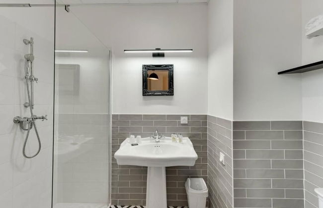 Le Pavillon des Fleurs - Foto 8