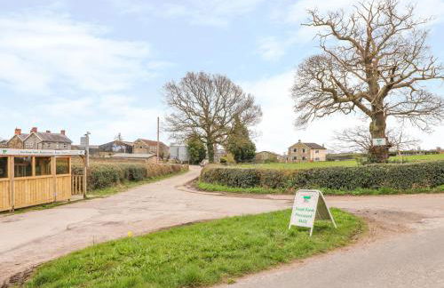 Woodthorpe Cruck Cottage - Foto 33
