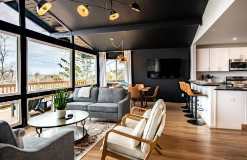 Luxurious Retreat with Stunning Views Sleeps 16) - Foto 37