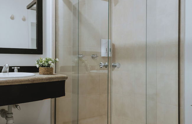 Travelers Orange Suites - Foto 44