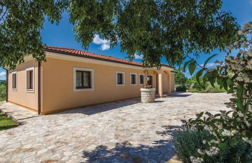 4 Bedroom Nice Home In Buje - Foto 15