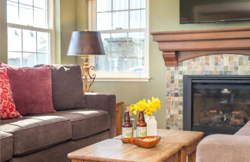 Sea Breeze! Walk to Beach!! In the Village! BBQ! Fast WiFi!! Dog Friendly! - Foto 11