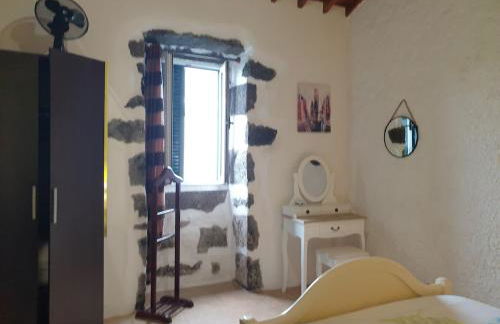 Northeast Azores, Rocha Mar House - Photo 11