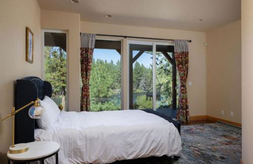 Big Sky Bend - Amazing Riverfront for 12 - Foto 28