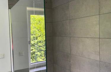 Bungalow in ruhiger Siedlung mit Terrasse und Stellplatz - Foto 5